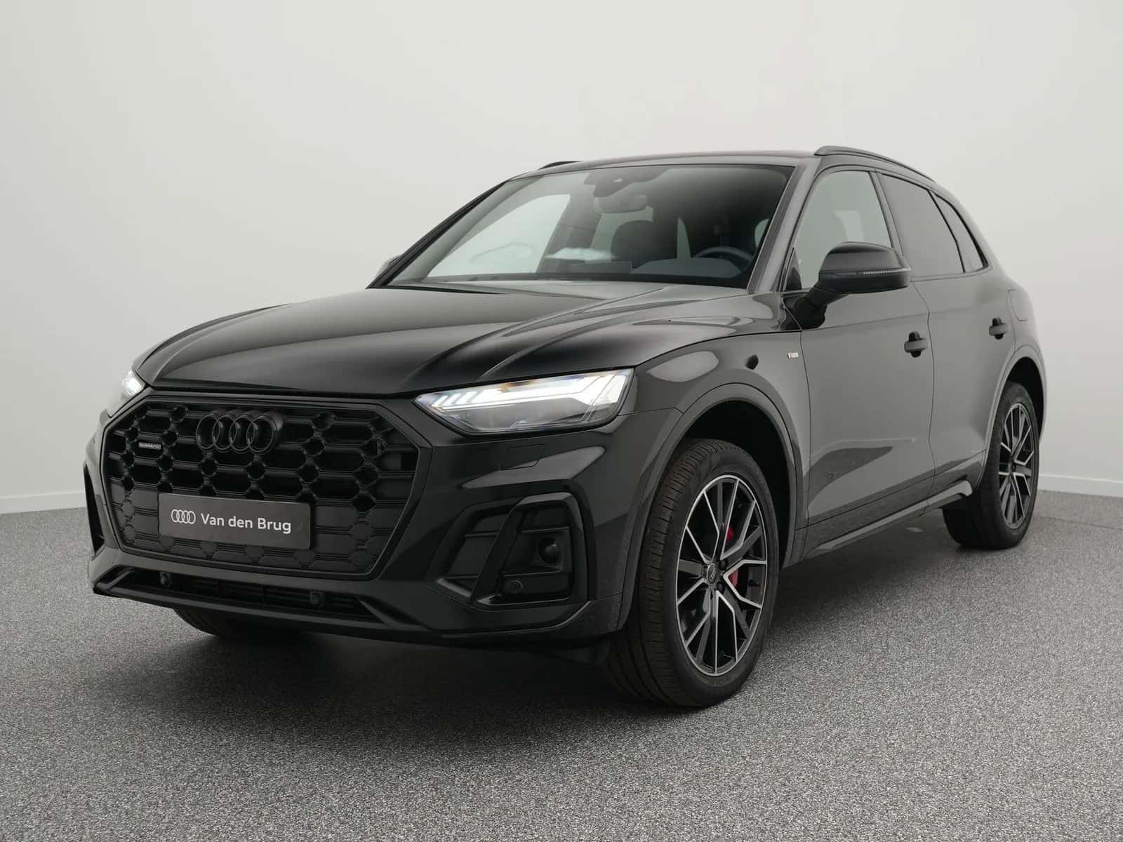 Audi Q5 (2023) — foto 1