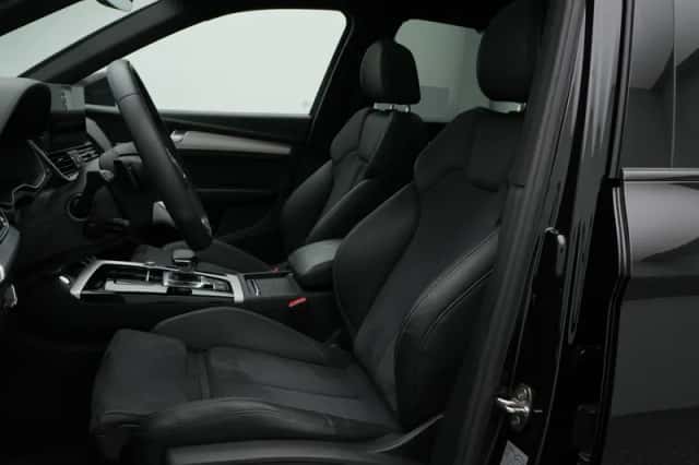 Audi Q5 (2023) thumbnail 11