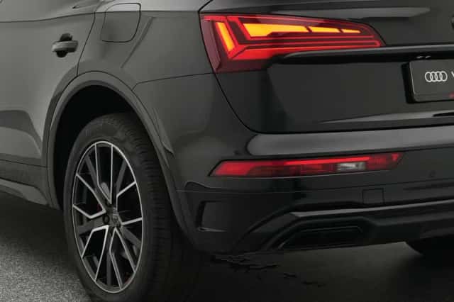 Audi Q5 (2023) thumbnail 23