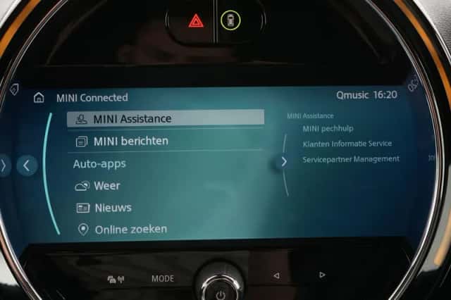 MINI Countryman (2023) thumbnail 38