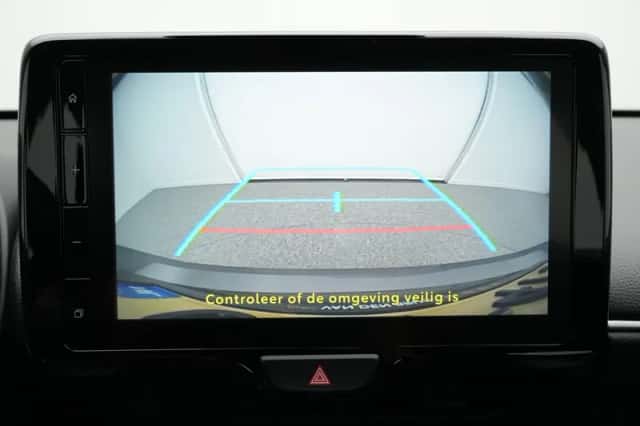 Toyota Yaris (2024) thumbnail 24