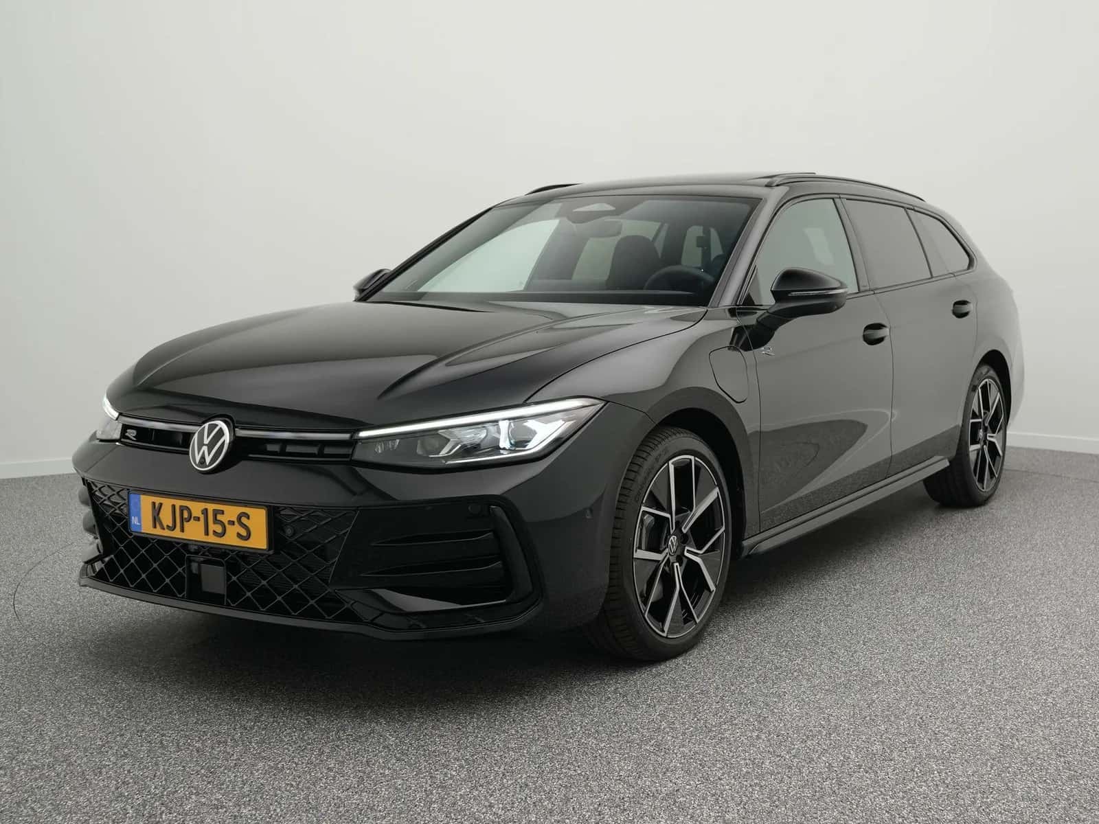 Volkswagen Passat (2026) — foto 1