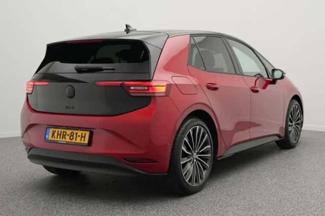 Volkswagen ID.3 (2026) thumbnail 2