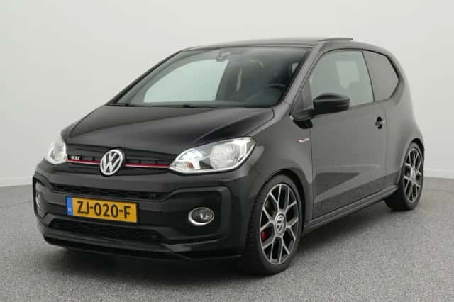 Volkswagen Up! (2019) thumbnail 1