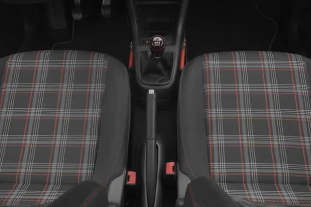 Volkswagen Up! (2019) thumbnail 10
