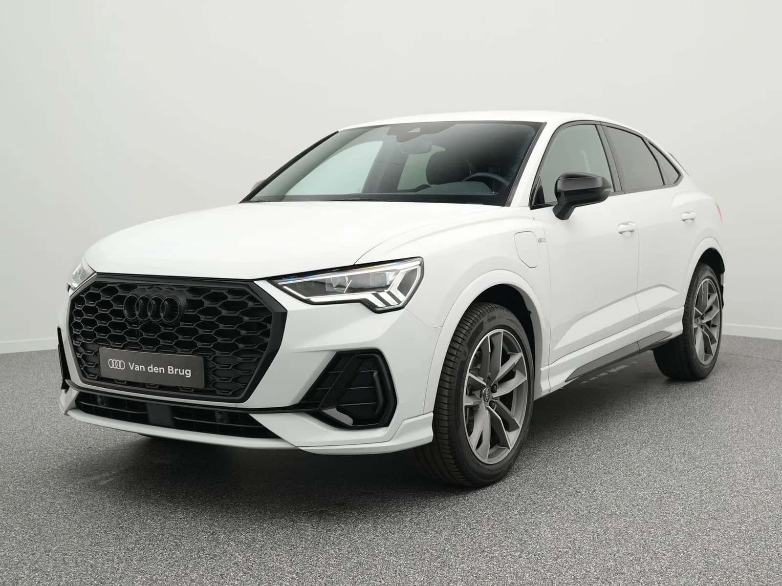 Audi Q3 (2023) — foto 1