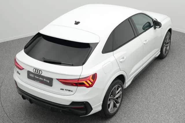 Audi Q3 (2023) thumbnail 14