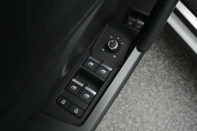 Audi Q3 (2023) thumbnail 21
