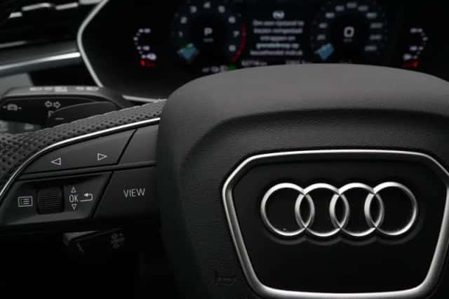 Audi Q3 (2023) thumbnail 25