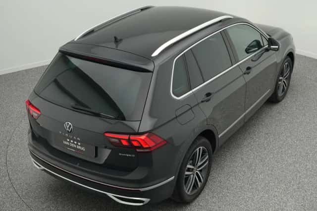 Volkswagen Tiguan (2021) thumbnail 14