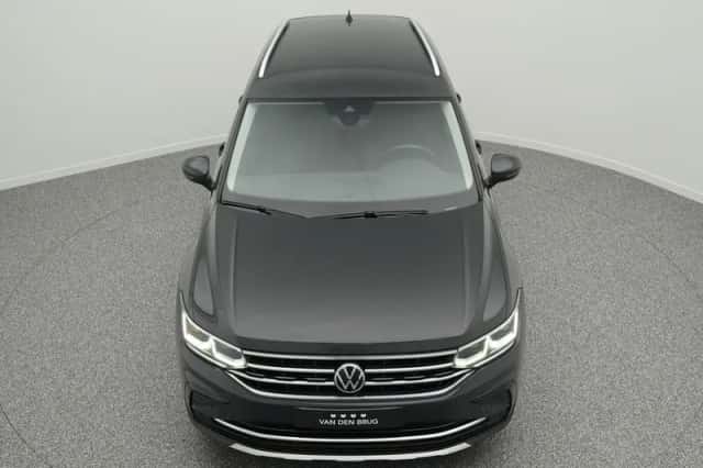 Volkswagen Tiguan (2021) thumbnail 17
