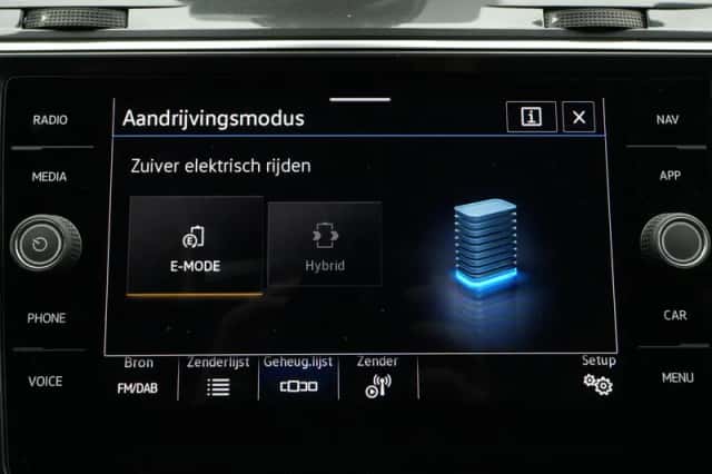Volkswagen Tiguan (2021) thumbnail 28