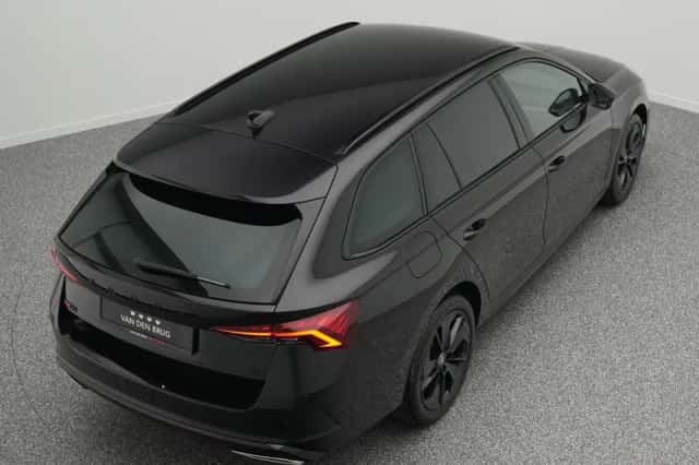 Škoda Octavia (2021) thumbnail 14