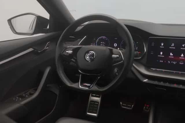 Škoda Octavia (2021) thumbnail 8