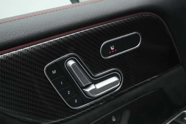 Mercedes-Benz GLB-Klasse (2022) thumbnail 23