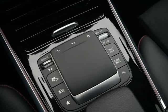 Mercedes-Benz GLB-Klasse (2022) thumbnail 31