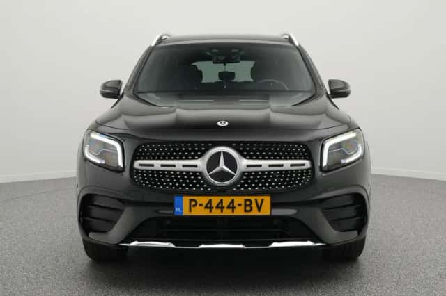 Mercedes-Benz GLB-Klasse (2022) thumbnail 5