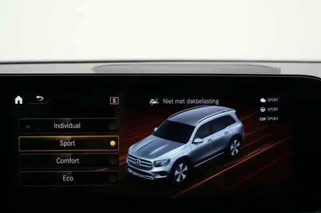 Mercedes-Benz GLB-Klasse (2022) thumbnail 43