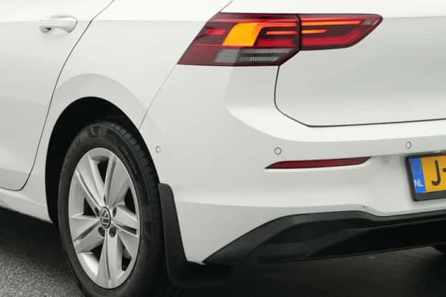 Volkswagen Golf (2020) thumbnail 16