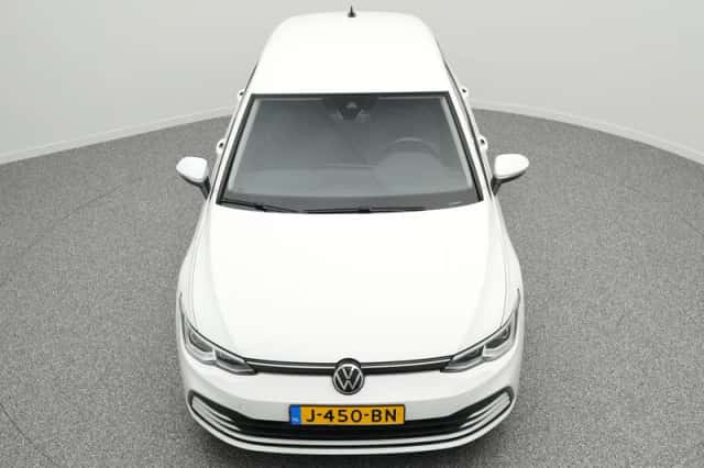 Volkswagen Golf (2020) thumbnail 17