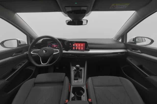 Volkswagen Golf (2020) thumbnail 3