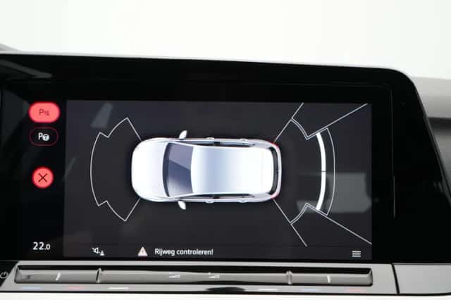 Volkswagen Golf (2020) thumbnail 26
