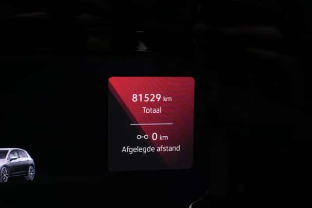 Volkswagen Golf (2020) thumbnail 35