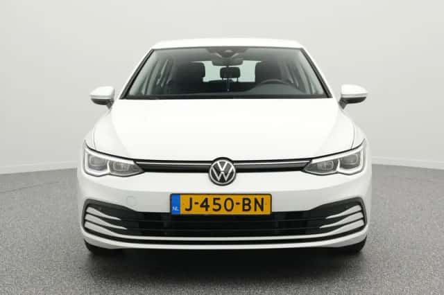 Volkswagen Golf (2020) thumbnail 5