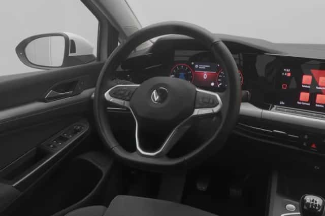 Volkswagen Golf (2020) thumbnail 8