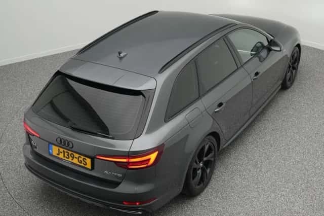 Audi A4 (2020) thumbnail 14