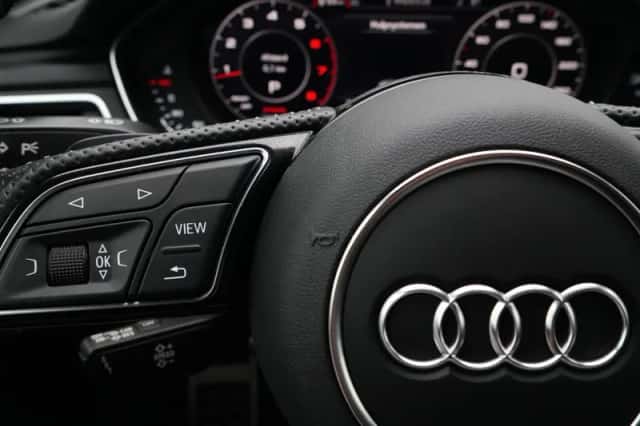 Audi A4 (2020) thumbnail 24