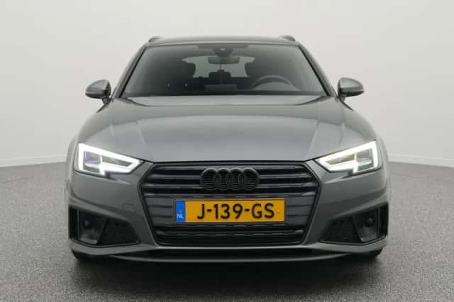 Audi A4 (2020) thumbnail 5