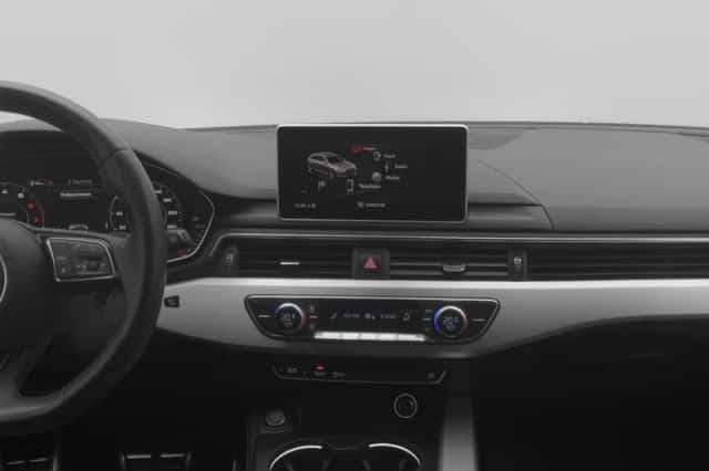 Audi A4 (2020) thumbnail 9