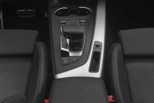 Audi A4 (2020) thumbnail 10