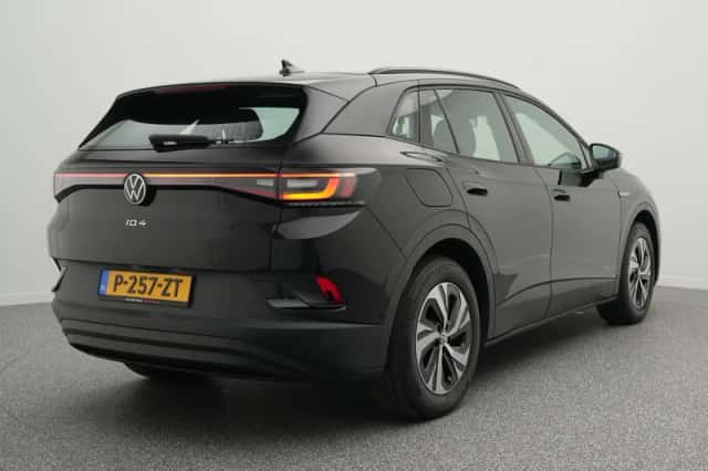 Volkswagen ID.4 (2022) thumbnail 2