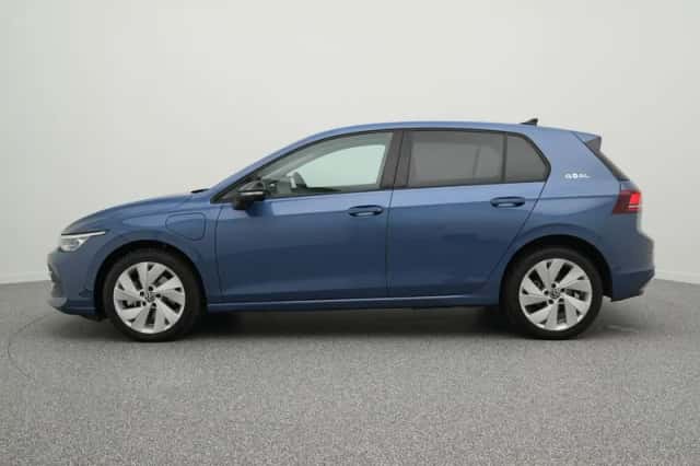 Volkswagen Golf (2025) thumbnail 12