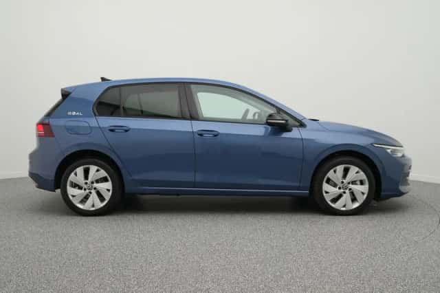 Volkswagen Golf (2025) thumbnail 13