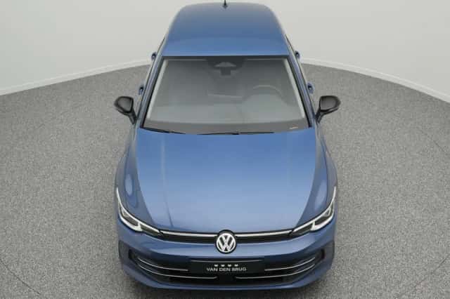 Volkswagen Golf (2025) thumbnail 17