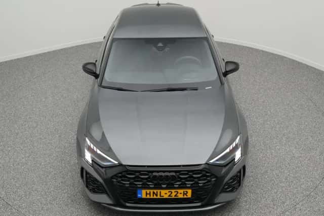 Audi RS3 (2021) thumbnail 17