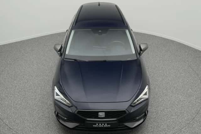 SEAT Leon (2022) thumbnail 17