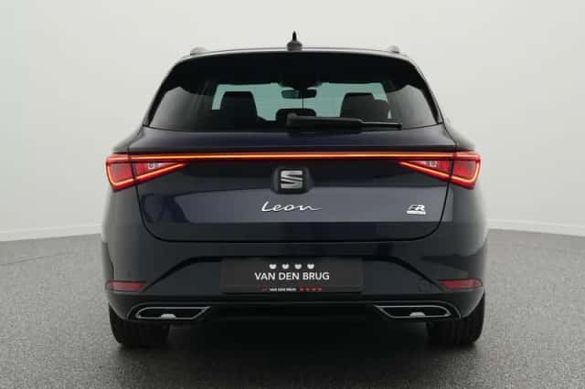 SEAT Leon (2022) thumbnail 6