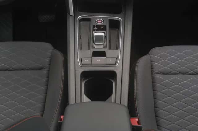 SEAT Leon (2022) thumbnail 10