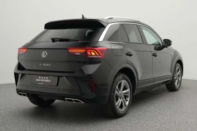Volkswagen T-Roc (2025) thumbnail 2