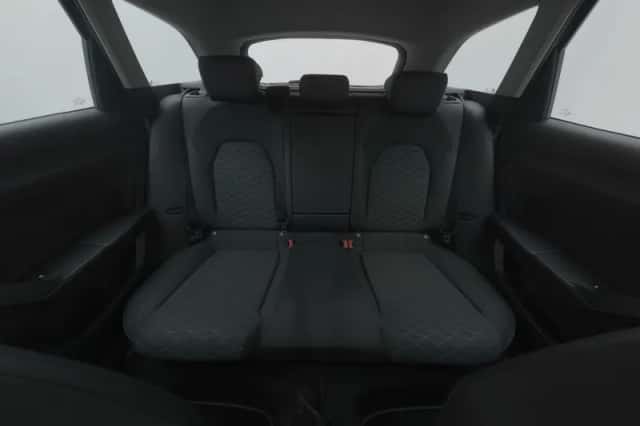 SEAT Leon (2023) thumbnail 11