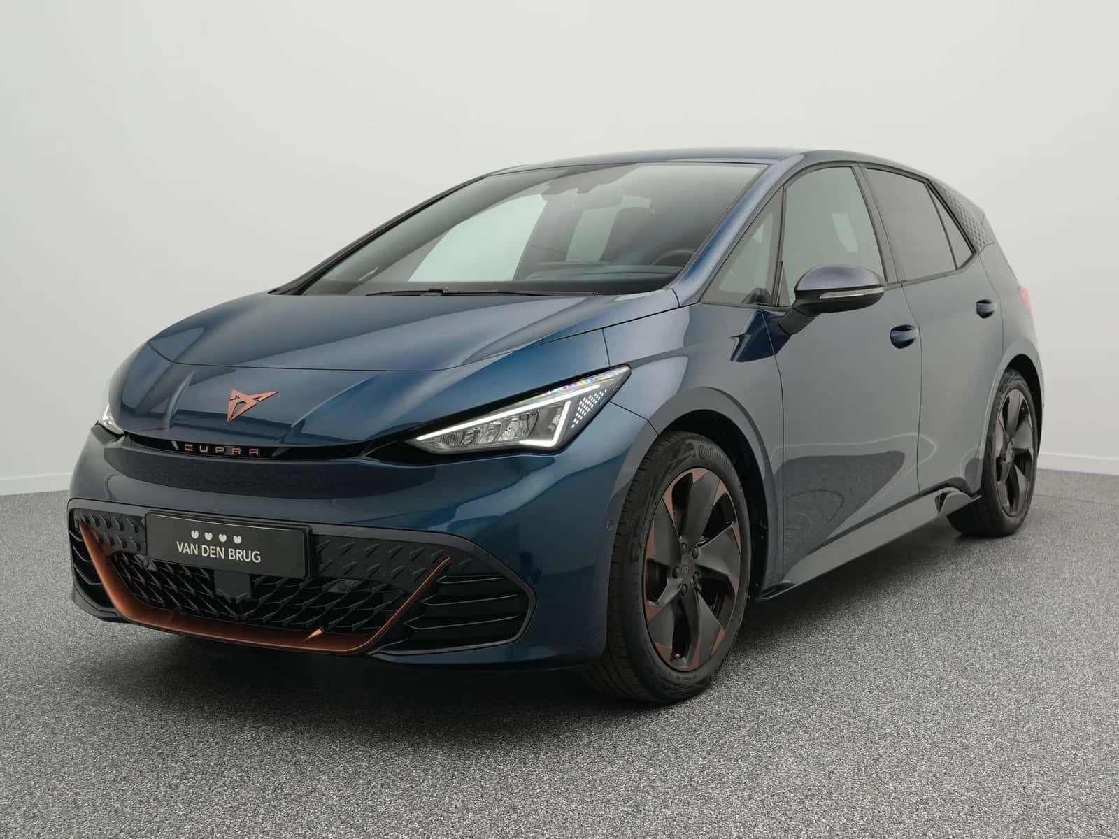 CUPRA Born (2022) — foto 1