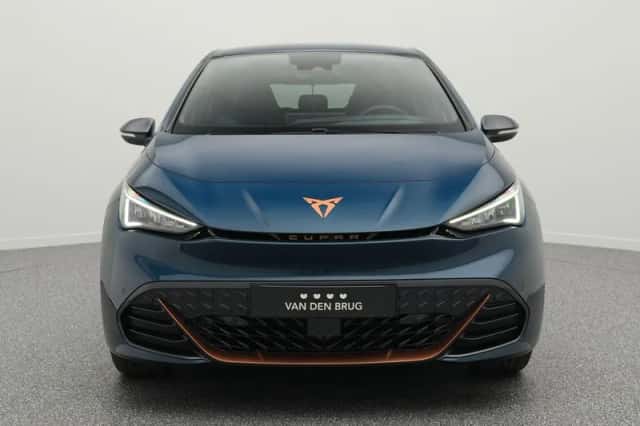 CUPRA Born (2022) thumbnail 6