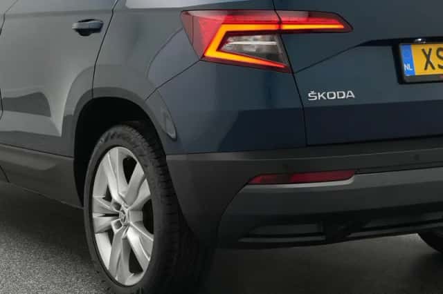 Škoda Karoq (2019) thumbnail 16