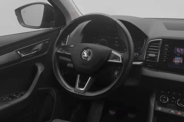 Škoda Karoq (2019) thumbnail 8
