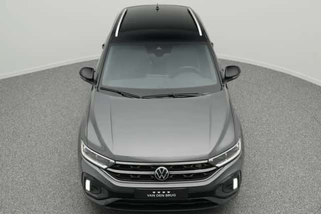 Volkswagen T-Roc (2025) thumbnail 17