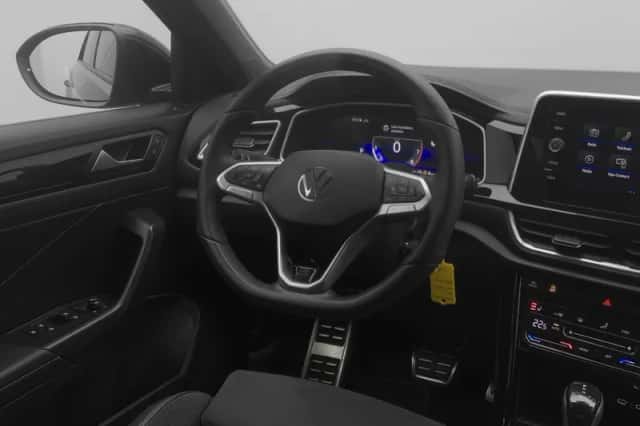 Volkswagen T-Roc (2025) thumbnail 8